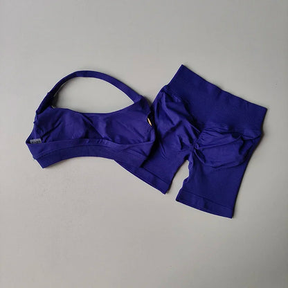 Women's Seamless Halter Yoga Set 2 Piece High Waist Scrunch Butt Shorts Quick Dry Breathable Gym Activewear