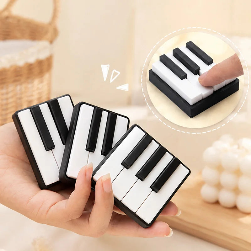 Piano Key Cap Clicker Anti-stress Keyboard Fidget Keychains Keycap Fidget Clicker Stress Releasing Accessories Bag Charms