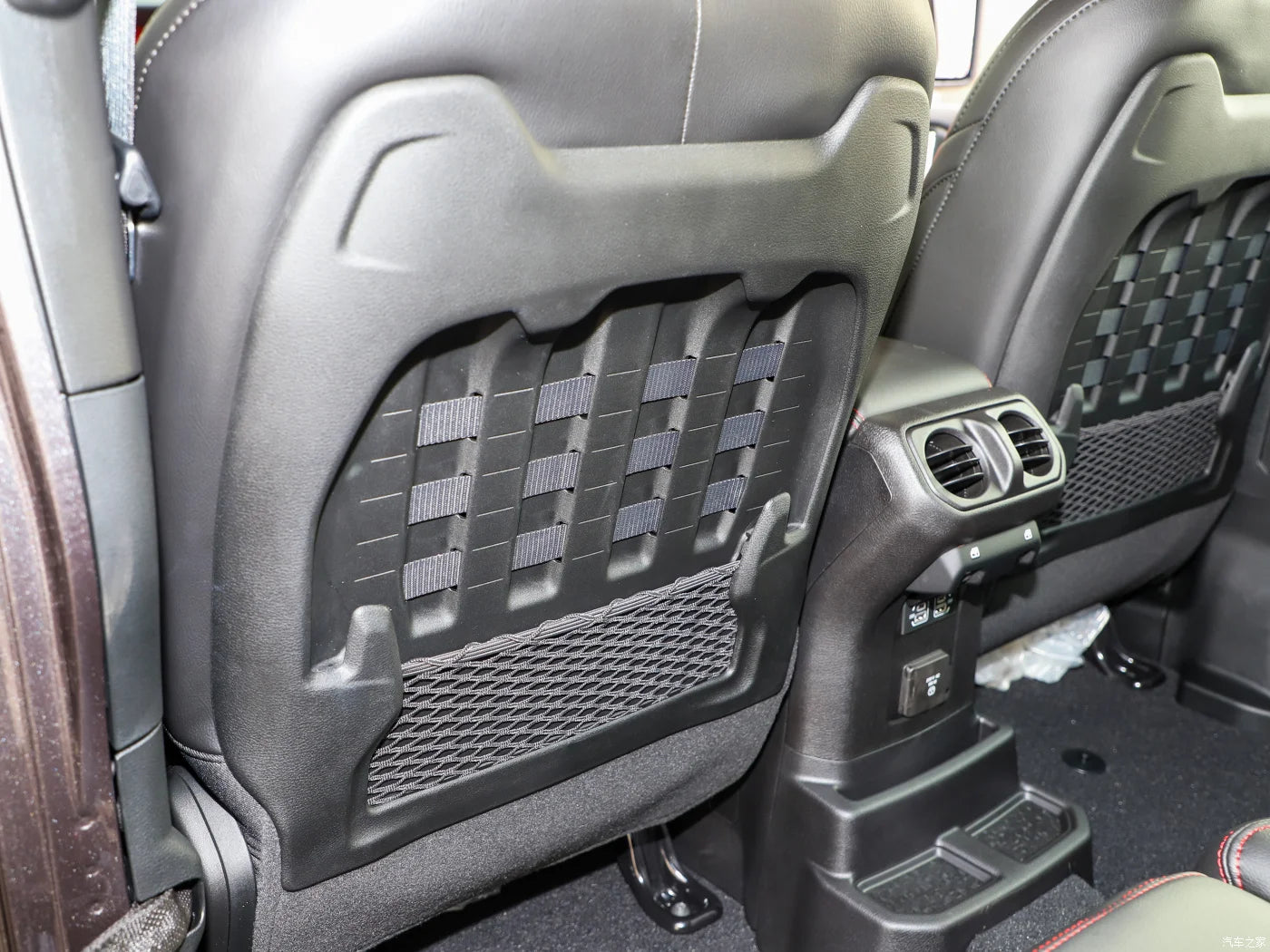 For Jeep Wrangler Unlimited JL 4 Doors 2018 2019 2020 2021 2022 Custom 5-Seat Faux Leather Car Seat Covers Interior Accessories