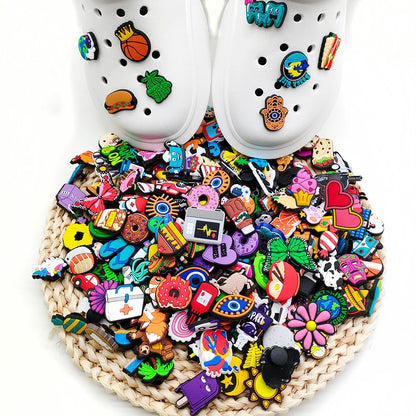 30-500PCS Wholesale Random Cartoon Shoe Charms Decrations For Buckle Kids X-mas Gifts Shoe Accessories Big sale