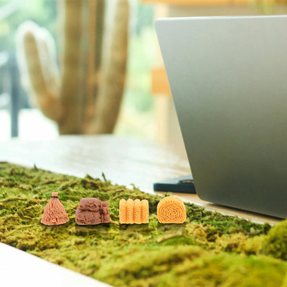 40Pcs Mini Haystack Fake Straw Farm Hayrick for DIY Sand Table Decor Dollhouse Crafts Mini Scenery Farm Garden Decor