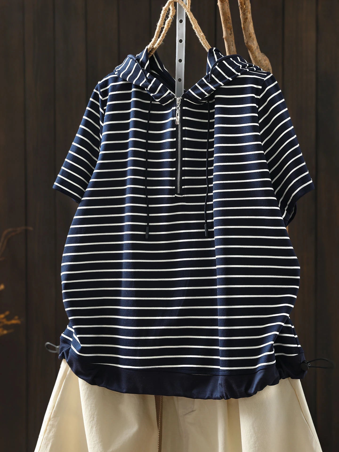 Short-sleeve Women T-shirt Summer 2026 Stylish New Trendy Loose Striped T-shirt ZF2132