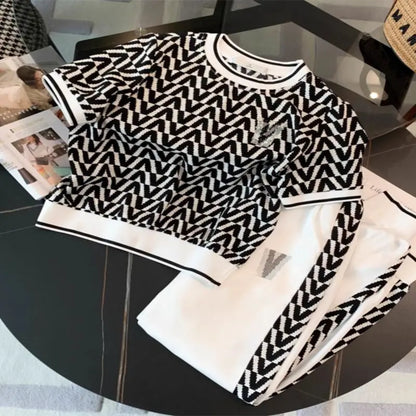 Fashion Suit Women's Summer New Item, High-end Feeling, Age Reducing Short Sleeved Casual Leg Tied Pants Two-piece Set Pant Sets