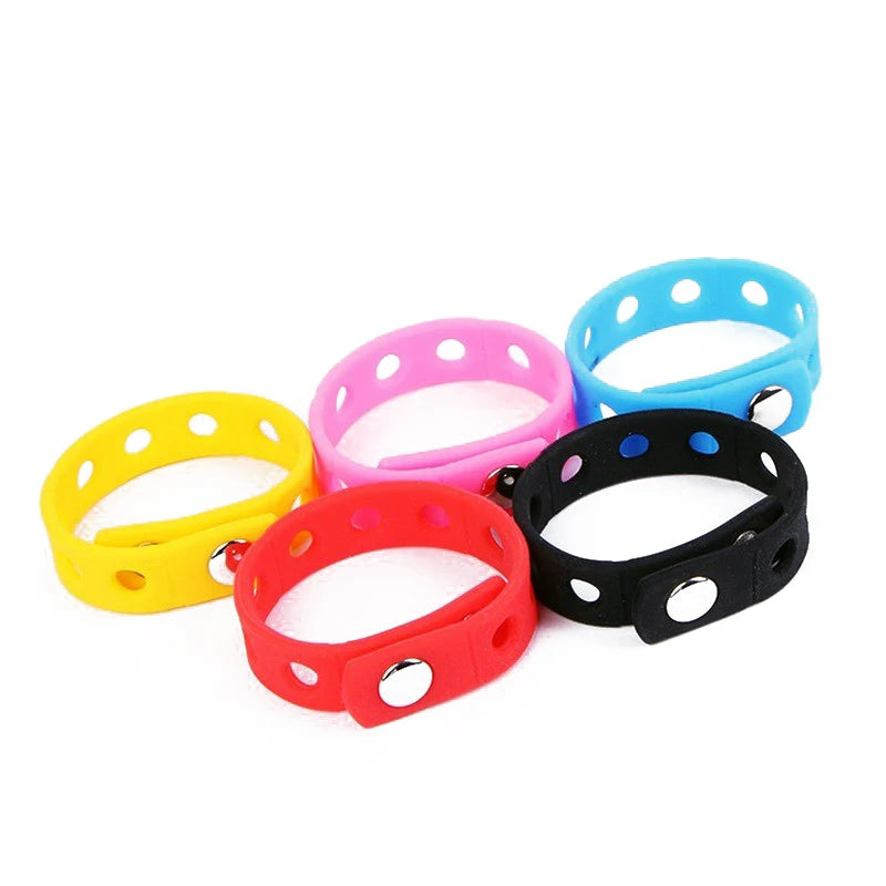 9/11/20pcs Random Color Silicone Bracelet Wristbands 18CM With Shoe Buckle PVC Shoe Accessories Shoes charms Kid birthday Gifts