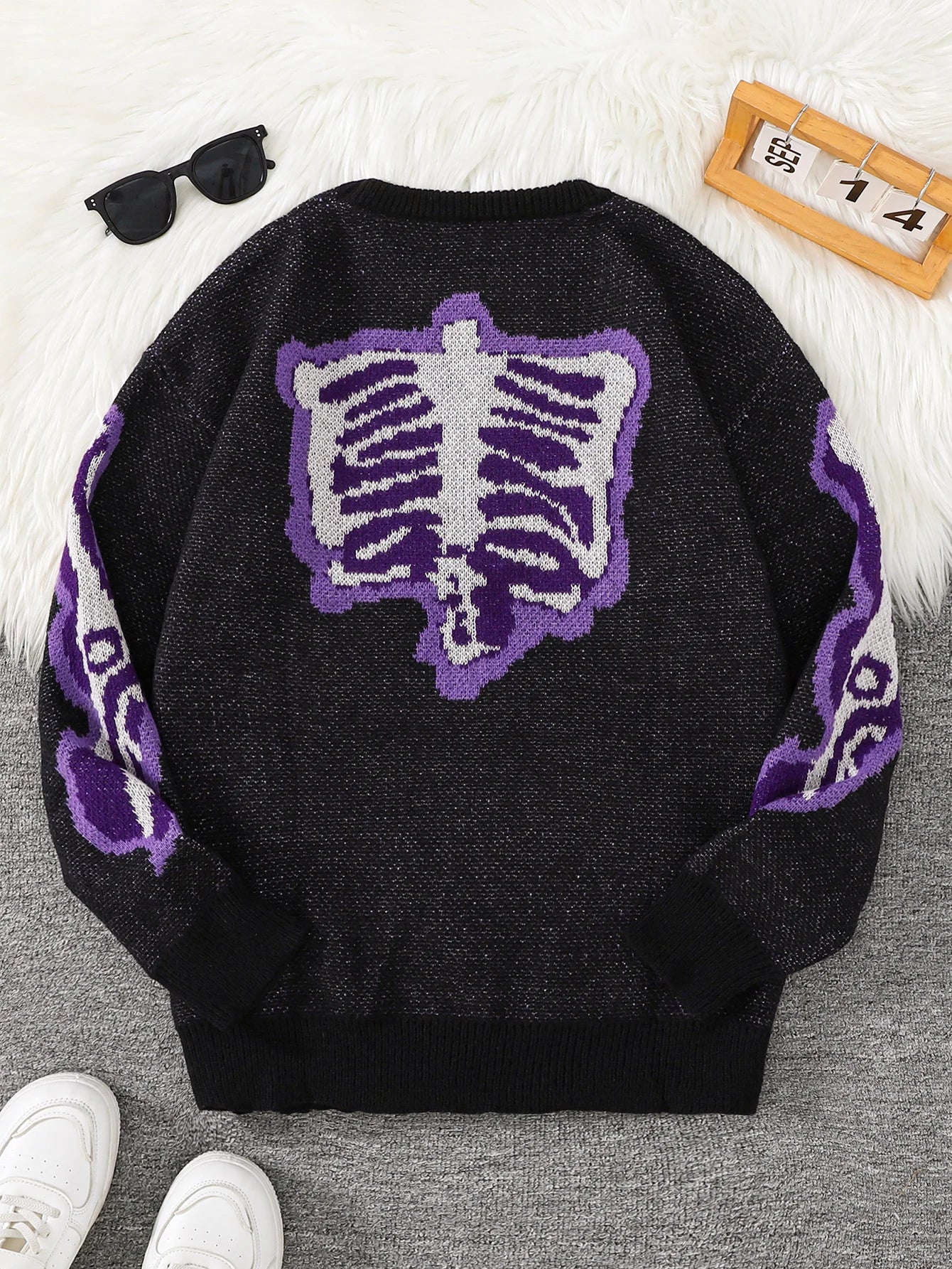 New Trendy Autumn and Winter Skeleton Pattern Pullover Sweater, Casual Round-Neck Color-Blocking Knit Men's Pullover