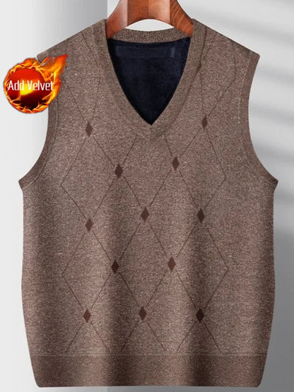 Korean Style Fashion High Quality Men's Argyle Knitted Vest Autumn Winter Fleece Lined Thickened Middle Aged Casual Waistcoat