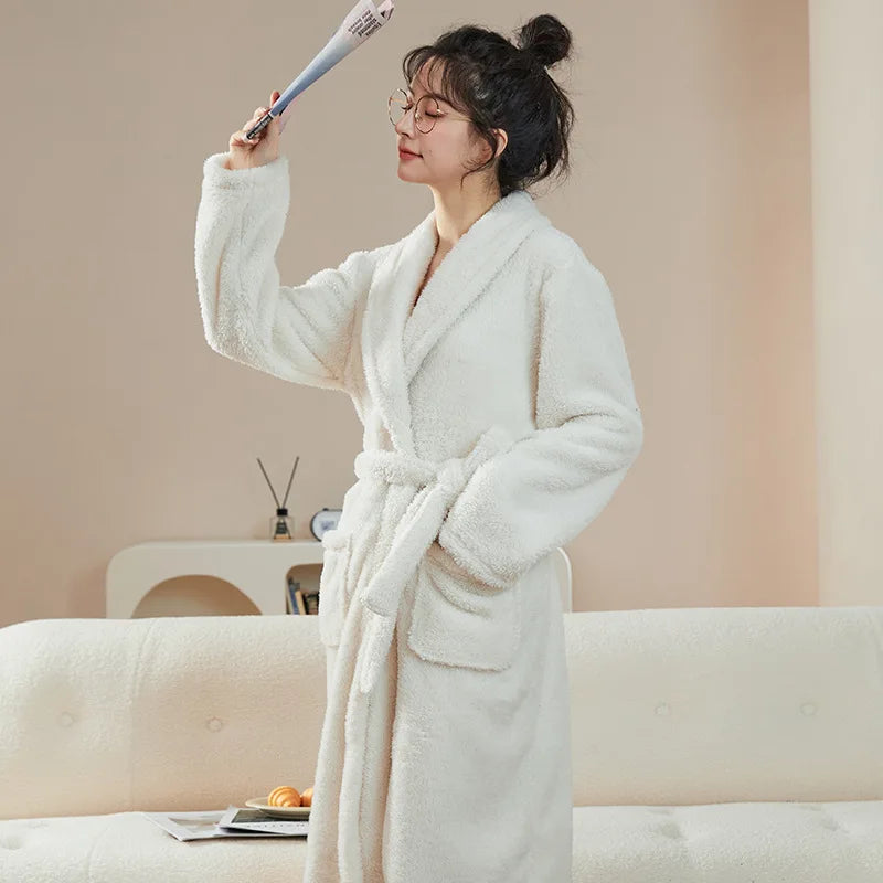 Couple's Thickened Coral Fleece Sleepwear Robe Winter Home Clothes Men's Long Coat Style Hat with Polyester Fabric