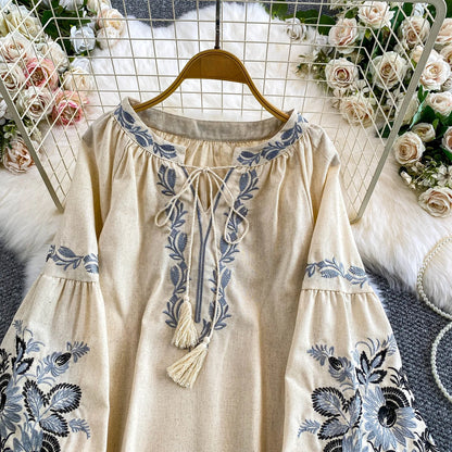 Bohemian Vacation Style Women's Shirt round Neck Lantern Sleeve Embroidery Heavy Work Autumn Design Sense Knot Design Top