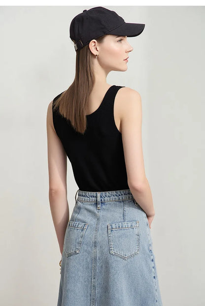 Amii Women's Tank Top 2026 Summer New Solid Color Slim Fit Sleeveless Vest Casual Layering V-Neck Camisole For Women 12642062
