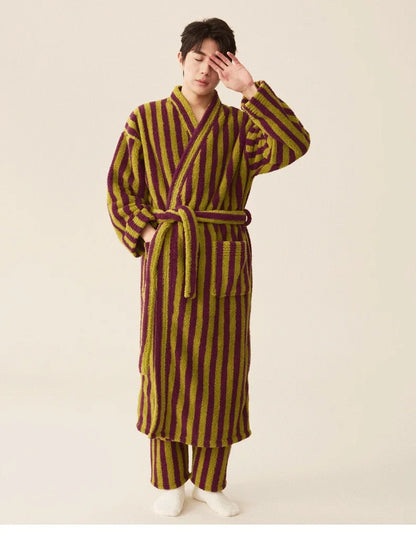 Thickened Extended Winter Warm Couple Sleep Robe Ladies Sleepwear New Style Non Shedding Lamb Velvet Absorbent Bath Robe Men's