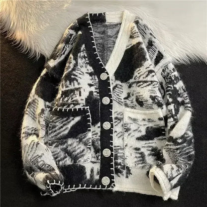 Man Clothes Black Y2k Vintage Tie Dye Knitted Sweaters for Men Cardigan V Neck Aesthetic with Pockets Maletry A Winter 2025 Fun