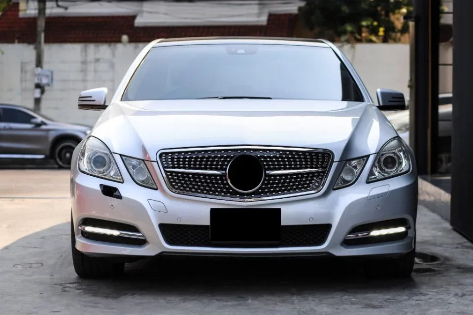 XVIP Chrome Black Diamonds Style Front Racing Grille For Mercedes Benz E-Class W212 E250 E300 E350 E500 2010-2013 Bumper Grilles