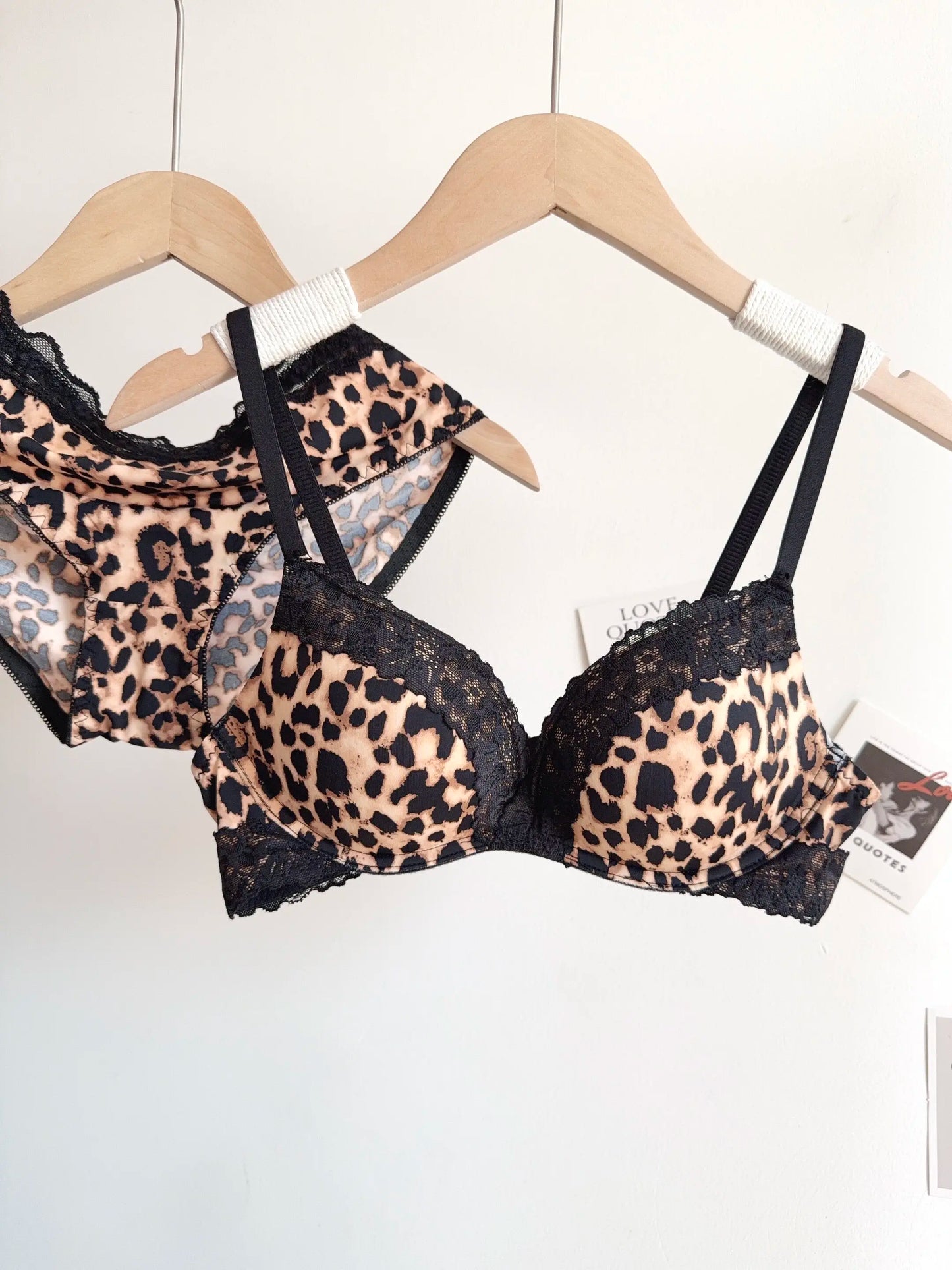 Sexy Leopard Print Lingerie Set Women Wireless Invisible Small Bust Lift, Adjustable A To C Cup, Sheer Lace Pure Style,soft S-XL
