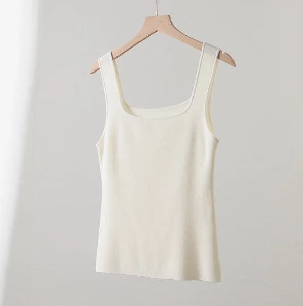 100% Superfine Merino Wool French Square-Neck Knit Camisole for Women, Slim Fit, Elegant, Versatile, Thin, Suitable for Work and Casual Wear
