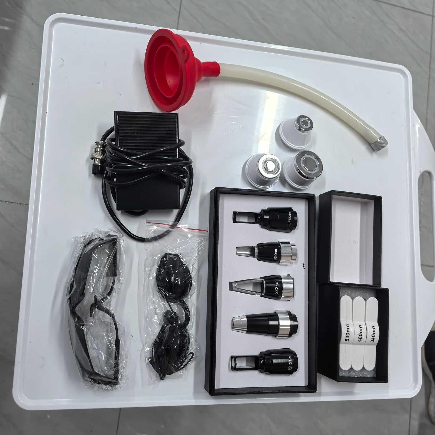 4 IN 1 Soprano Titanium Ice Platinum RF Diode  4 Wave ND:YAG ipl  Rf Machine Painless Hair Removal Machine