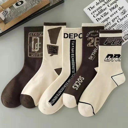 2/3/5/7/9 Pairs Men Women Mid-Calf Socks Moisture-Wicking Anti Odor Casual Sports Retro Basketball Graffiti Alphanumeric Socks