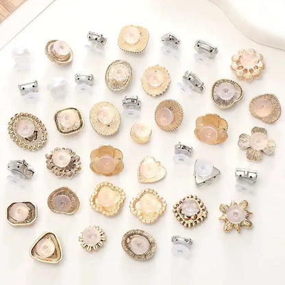 New Random 10PCS/20pcs/30pcs Removable Metal Shoes Charms Elegant Noble Style Novelty Accessory Perfect Holidays Xmas Gifts