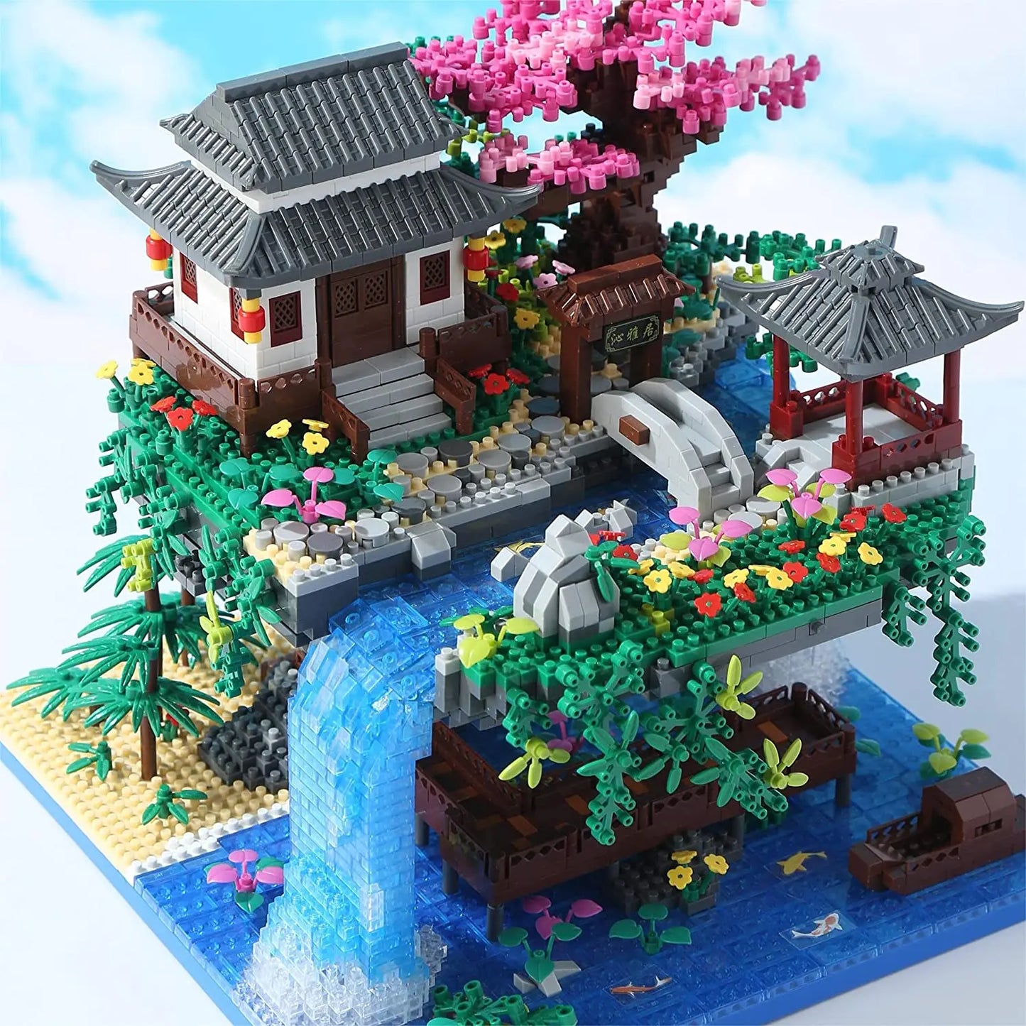 MOC Mini Building Block Set Peach Blossom Pool Chinese Architecture Cherry Bonsai Japanese Cherry Tree House Lantern Gift Toy
