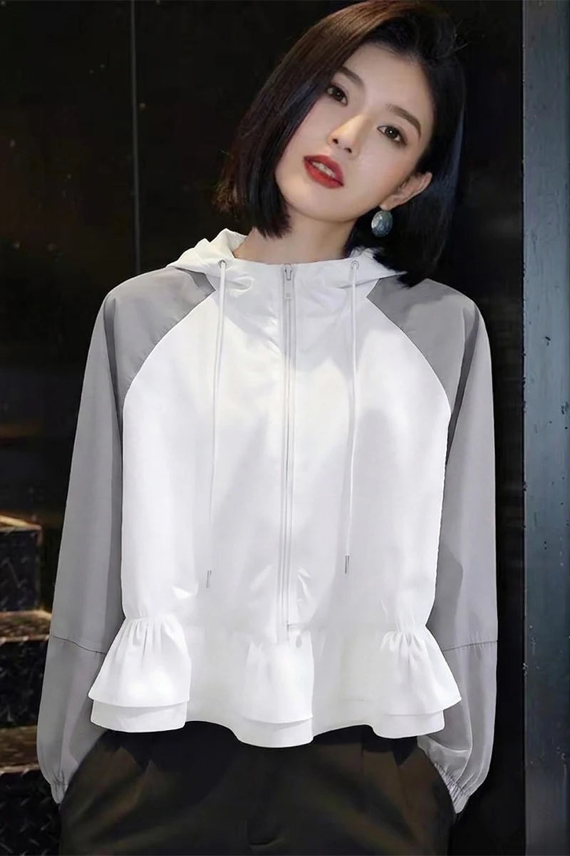 Women's Lightweight Breathable Sun Protection Clothing Short Length Loose Fit  Shirt with Hood And Patchwork Hem Casual O...