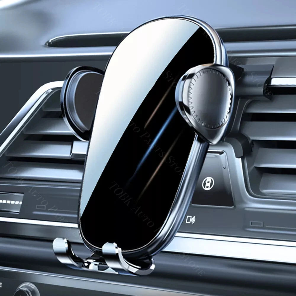 For Mercedes Benz CLA 200 2013-2019 Car Phone Holder 360 Rotatable Silicone Non-Slip 15W Wireless Charging Cars Accessories