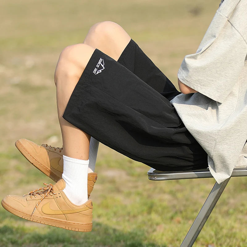 2026 Letter Foam Printed Shorts Men Loose Fit Summer Streetwear Running Sports Short Pants Men Women Hip Hop Half Wide Leg Pants