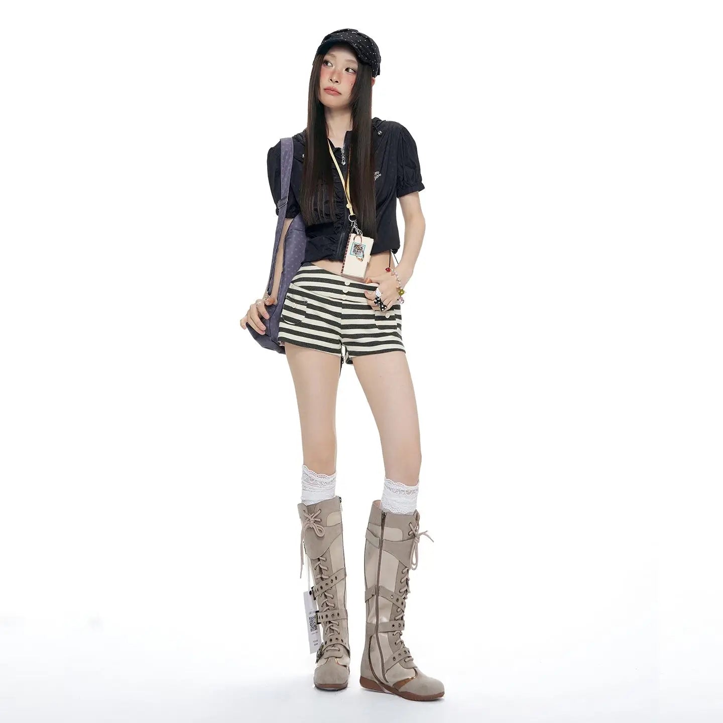 2026 Summer｜American-style Spicy Girl Color-block Striped Low-waist Slimming Outerwear Bermuda Shorts