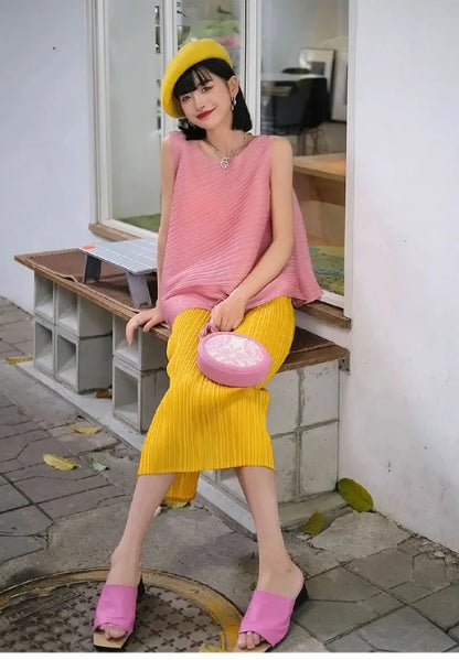 Unique Folded Design Sleeveless Top Set for Small Women Elegant Suitable Travel Wear Polyester Summer T-Shirt round Neck High...