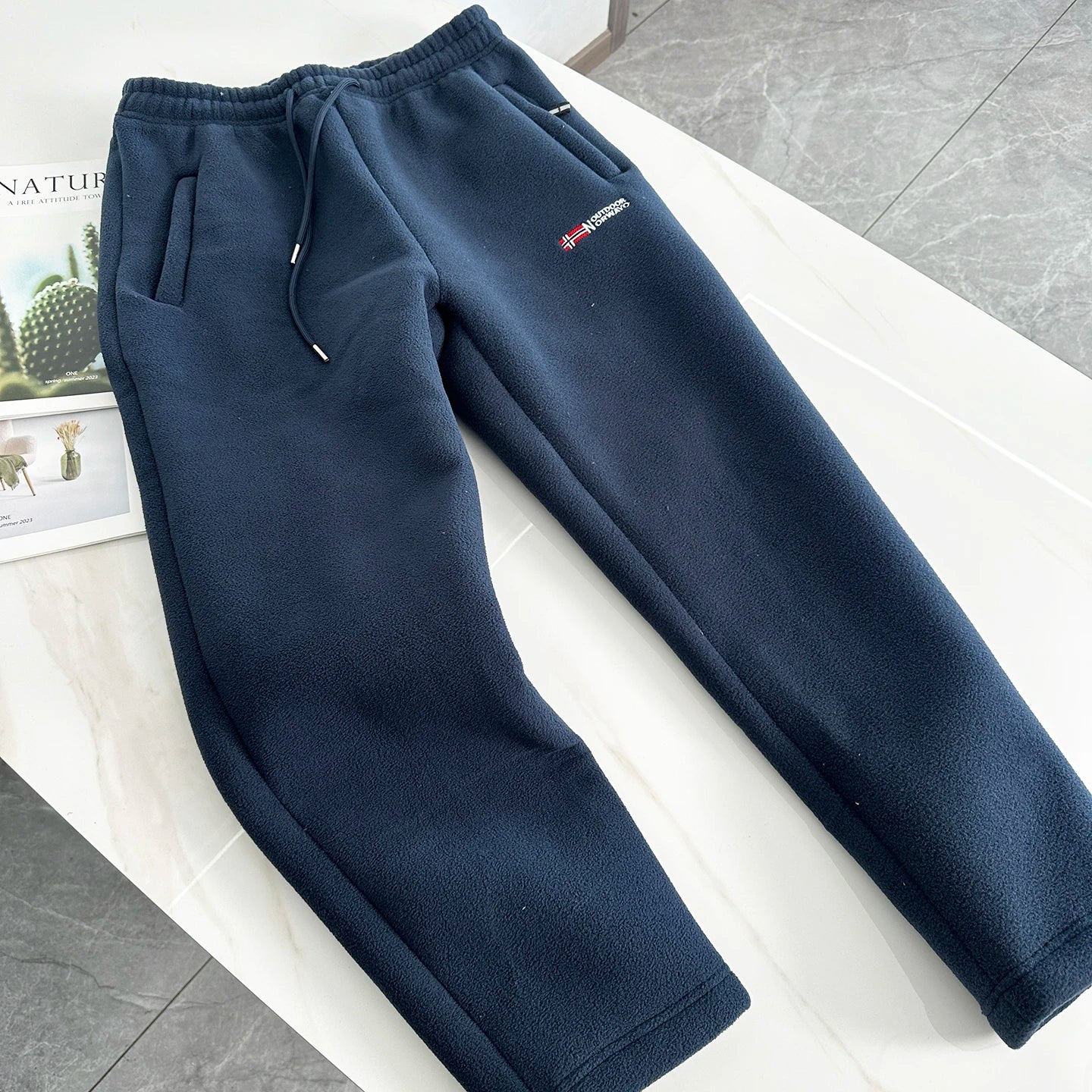 Thickened Fleece Lined Straight Leg Casual Pants for Men Winter Leisure Trousers Trendy Couple Pants Chinese Brand