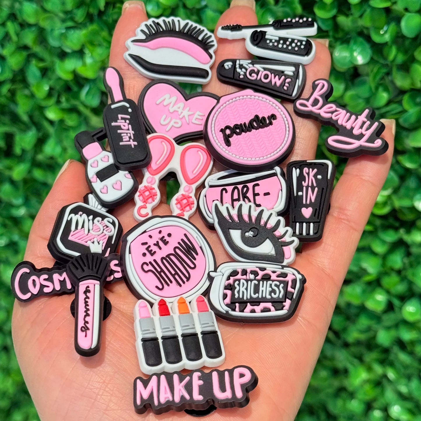 20-100pcs Makeup Supplies Pattern Shoe Buckle Accessories PVC DIY Sandal Shoes Charms Clogs Pins Decor Kids Woman Party Gift