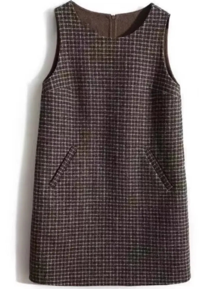 Retro Plaid Woolen Vest Dress Women's Autumn Winter Thickened Mid-Length Sleeveless H-Shape round Neck Backless Midi Dress