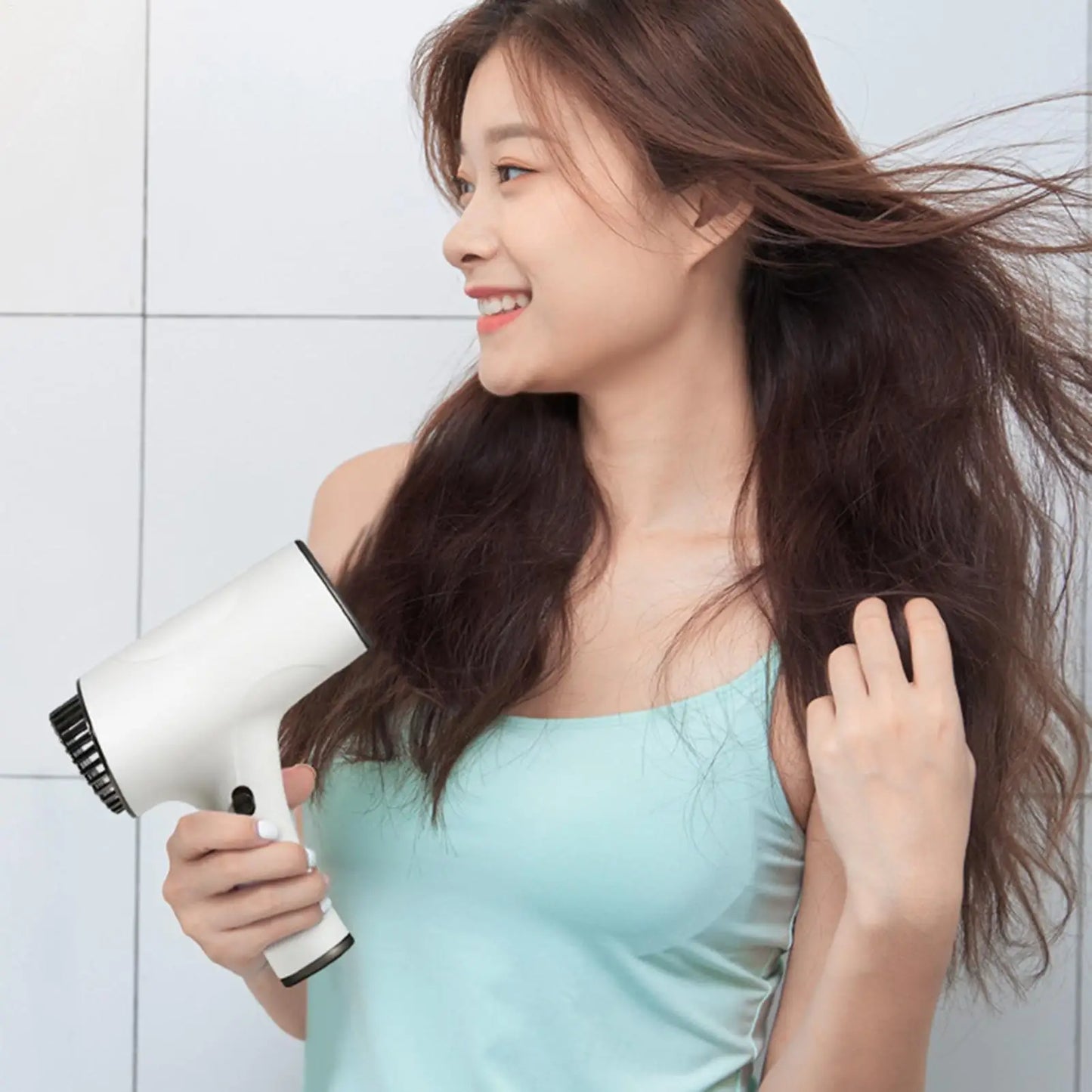 Cordless Portable Hair Dryer 500W, 2 Speed Hot & Cold Wind Blower, Low Noise Rechargeable for Travel, Home, Dorm & Women Men