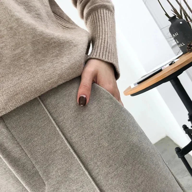 New Simple Warm Pants Women Casual Elastic Waist Pant Autumn Winter Thicken OL Wool Female Pants Loose Lady Trousers Capris