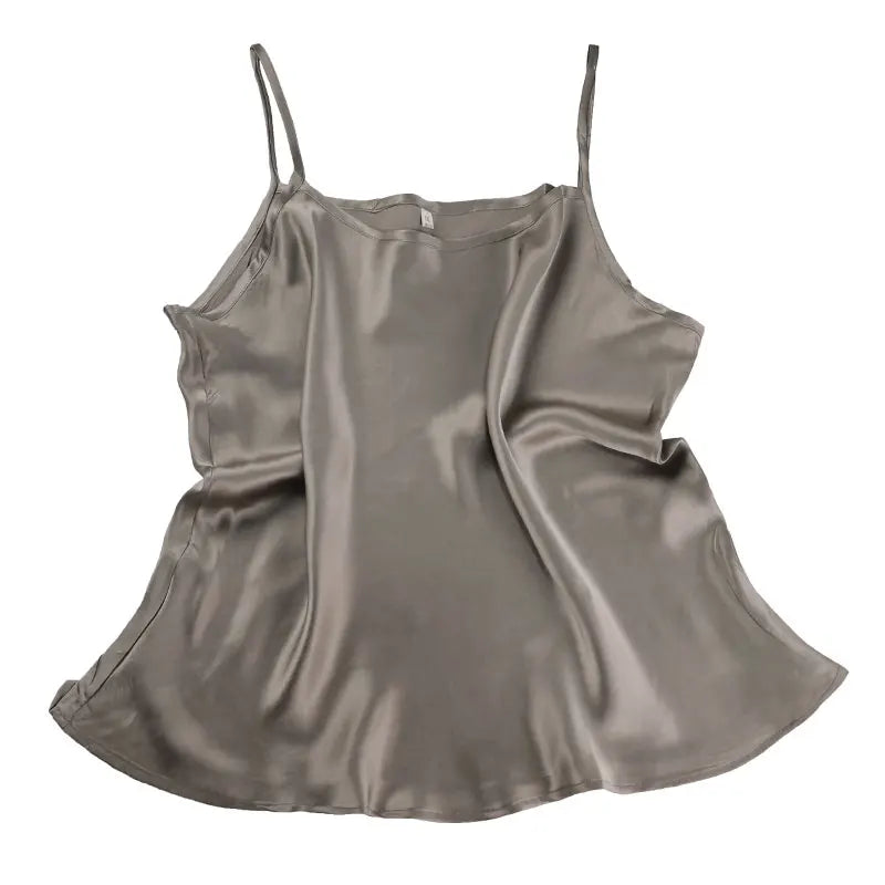 100% mulberry silk, silk, satin, breathable candy color, short backing, small suspender vest for women.