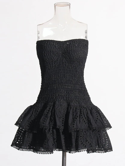 TWOTWINSTYLE Patchwork Folds Casual Dresses For Women Strapless Sleeveless High Waist Hollow Out Elegant Slimming Dress Female
