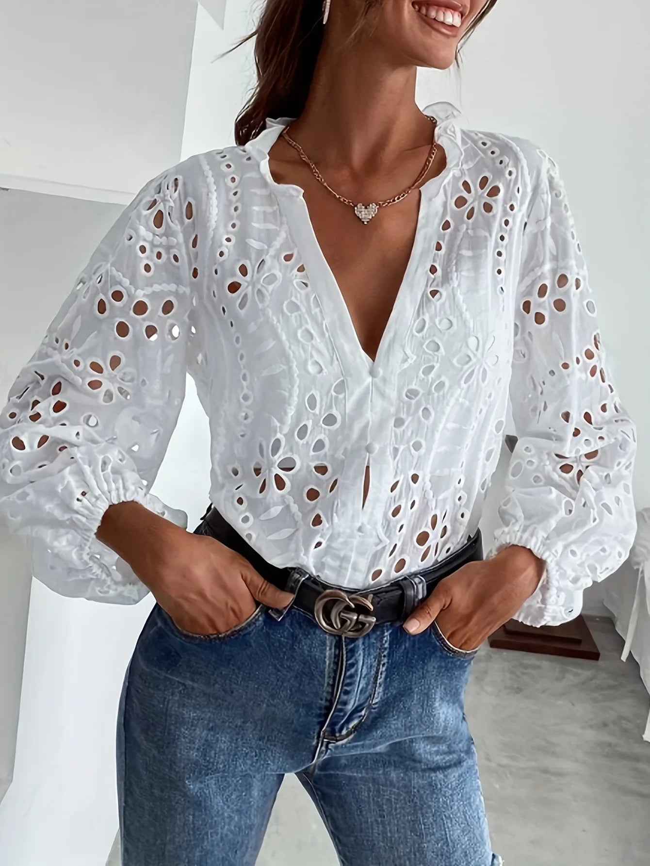 New Loose Elegant V Neck Hollow Out Lace Shirt Long Sleeve Fashion Women Office Sweet Blouse Casual Ruffle Solid Color Top