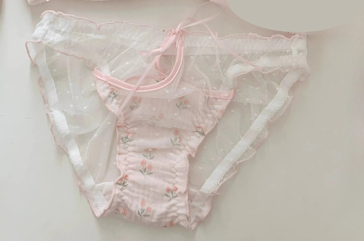 YUQI Kawaii Lace Bralette Set Japanese Floral Mesh Underwear Summer Ultra-Thin Lace-Up Cutout Romantic Bra 2024 New Kawaii set