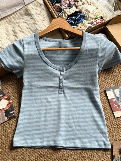 Pink Striped Slim Buttons T-shirts Women New Cotton O-neck Casual Simple Basic Short Sleeve Tees Sweet Cute Girls Tshirt Y2K Top