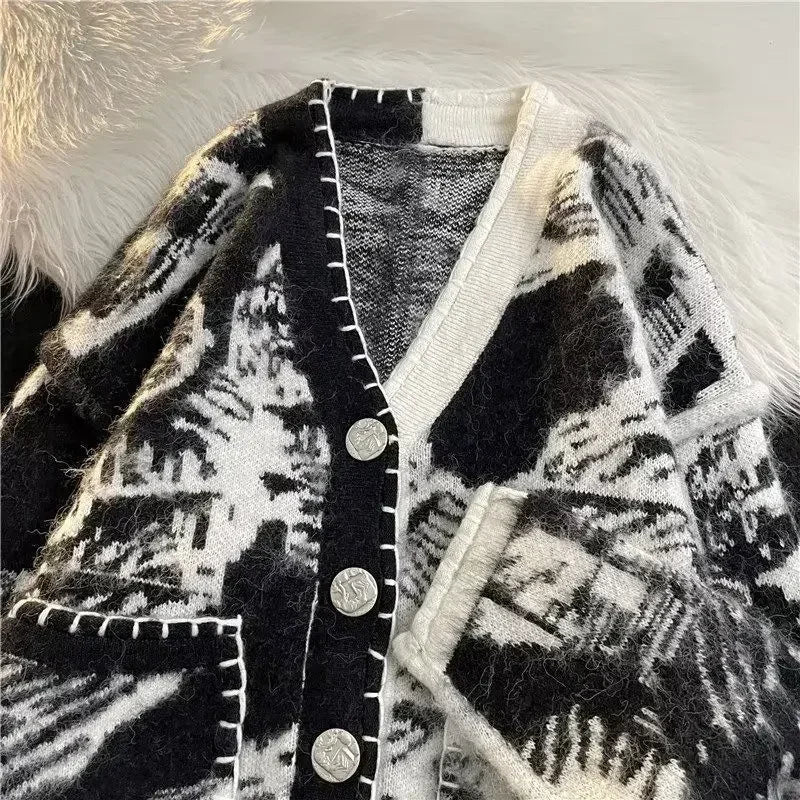Man Clothes Black Y2k Vintage Tie Dye Knitted Sweaters for Men Cardigan V Neck Aesthetic with Pockets Maletry A Winter 2025 Fun