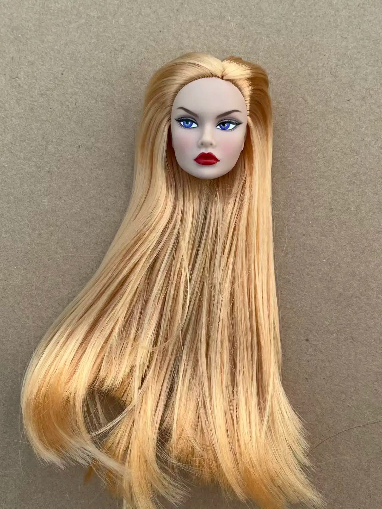 Poppy Good Makeup Head With Beige Yoga Slim Doll Body 1/6 Doll Figures Collective Toys Colorful Hair Doll Heads