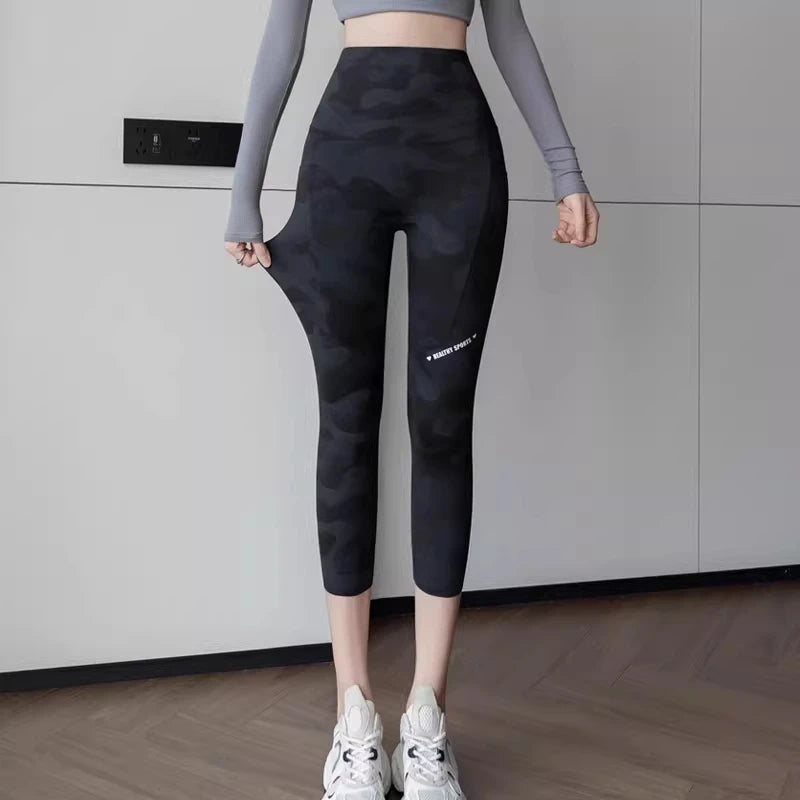Premium Women's Camo 5-Point Shark Pants High Waist Tummy Control Butt Lifting Daily Casual Yoga Cycling Leggings