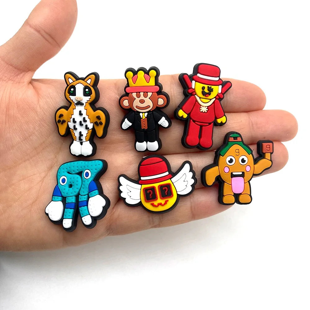 15-100Pcs Cartoon Game Character Shoe Ornaments Kids Popular PVC Clog Buckle Charms Fit Birthday Present