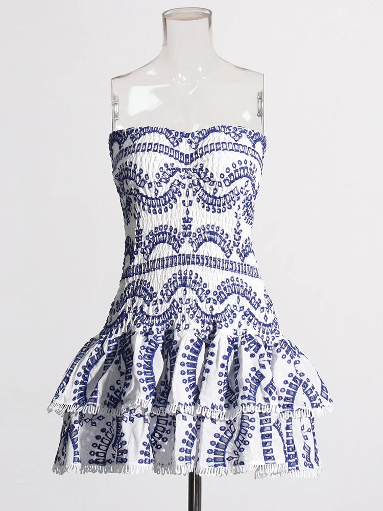 TWOTWINSTYLE Patchwork Folds Casual Dresses For Women Strapless Sleeveless High Waist Hollow Out Elegant Slimming Dress Female