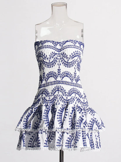 TWOTWINSTYLE Patchwork Folds Casual Dresses For Women Strapless Sleeveless High Waist Hollow Out Elegant Slimming Dress Female