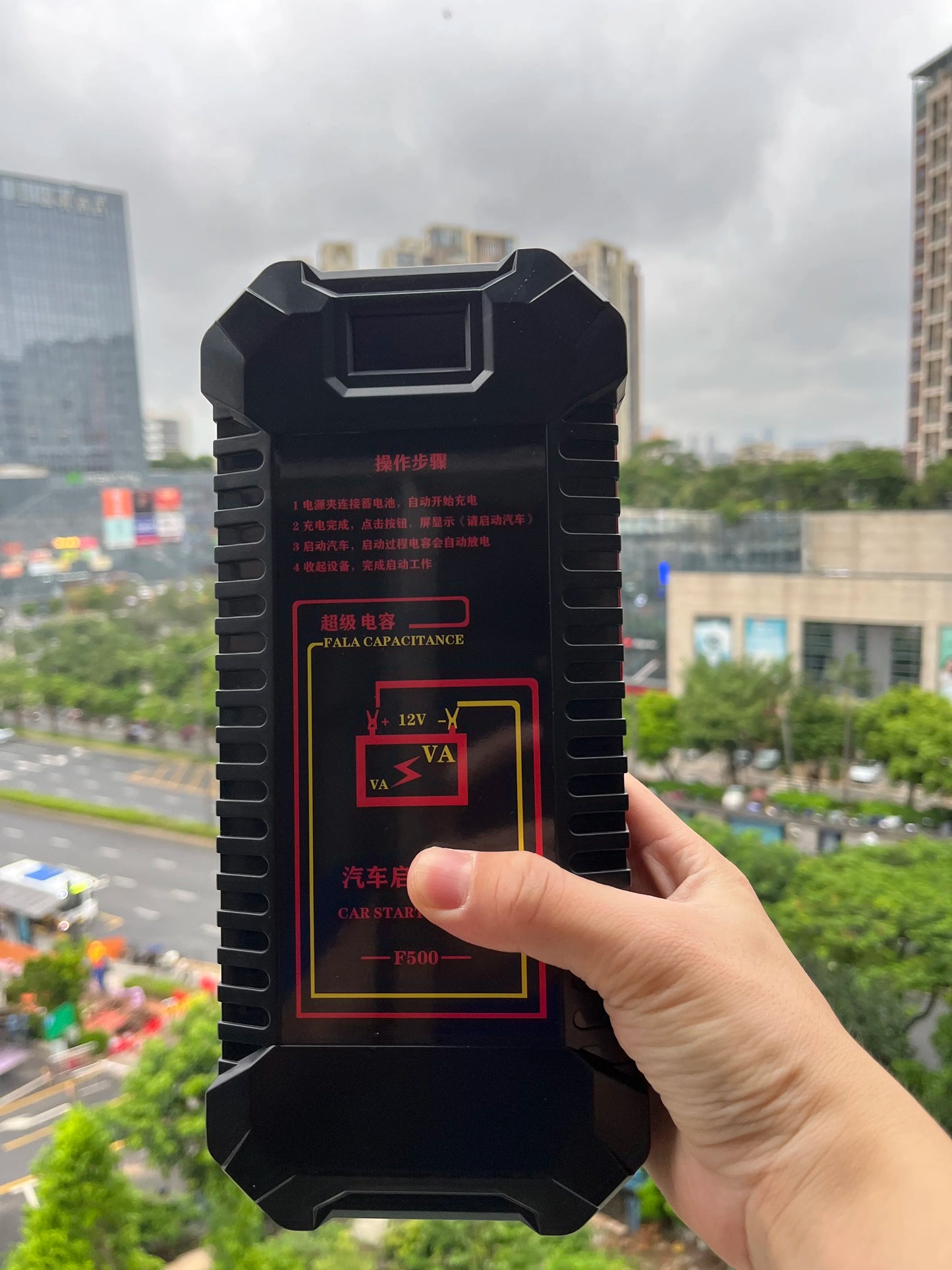 Autowit F500 upgraded version supports battery-free starting of 12v car and diesel vehicles with supercapacitor technology