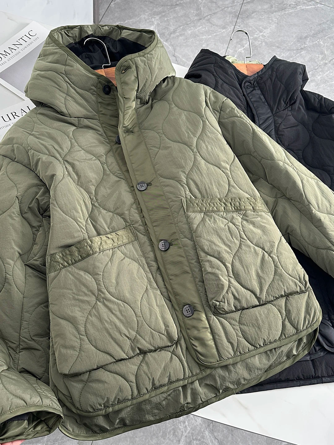 Outdoor Fashionable Cotton Jacket with Hood Large Pockets for Men And Women Warm Water-Resistant Casual Style Long Sleeve Coat
