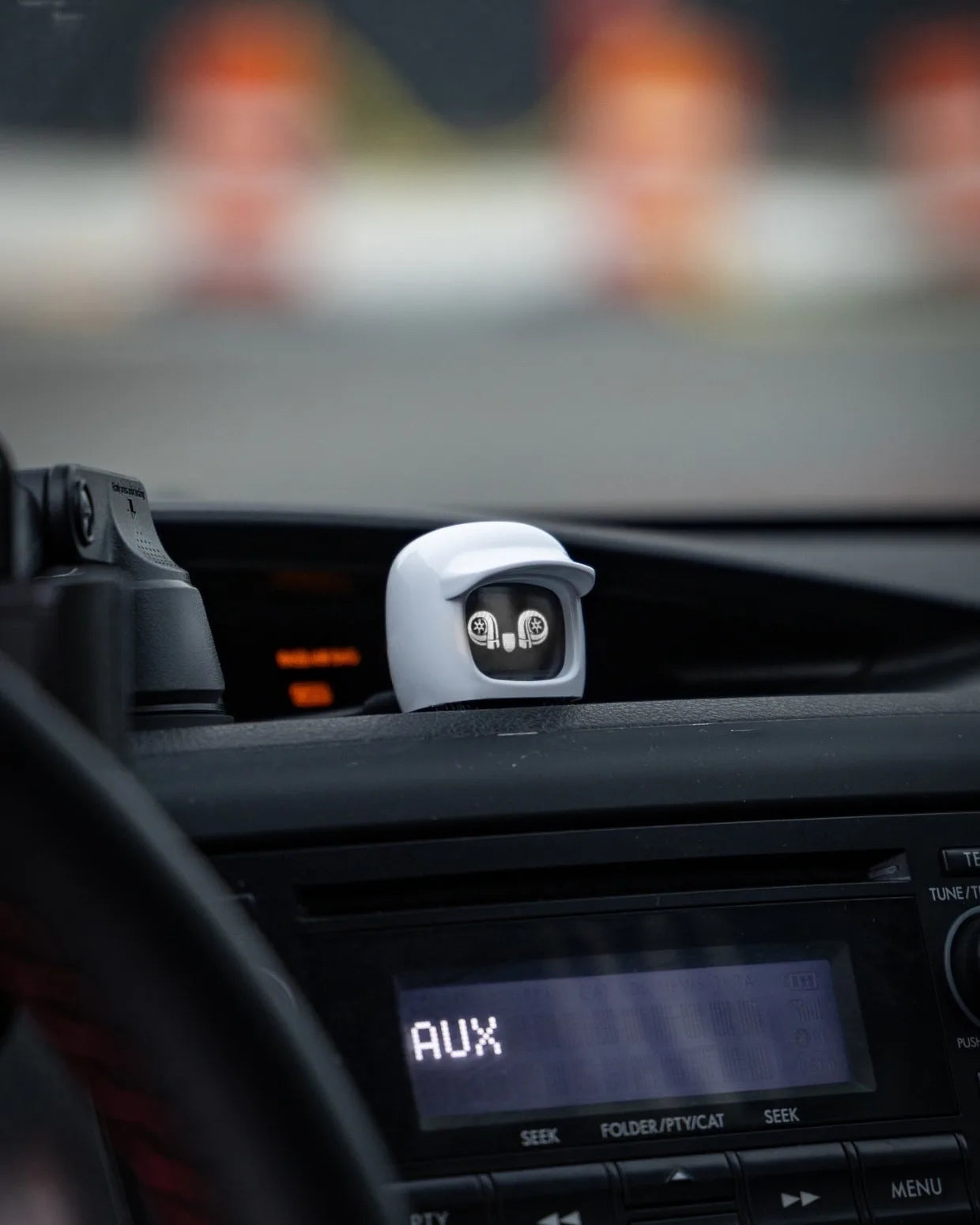 Dasai Genuine 3rd Generation Mochi Car Mounted Robot Universal Modification Of Car Mood Parts Jdm Voice Start Car Decoration