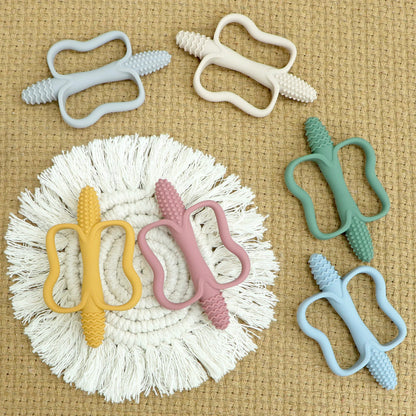 One-piece silicone teething stick with handle, baby toy teether, 6 colors, easy to grip, corn-shaped teether, BPA-free.
