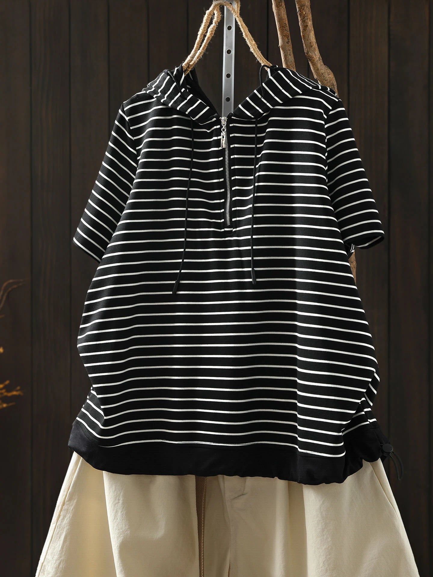 Short-sleeve Women T-shirt Summer 2026 Stylish New Trendy Loose Striped T-shirt ZF2132