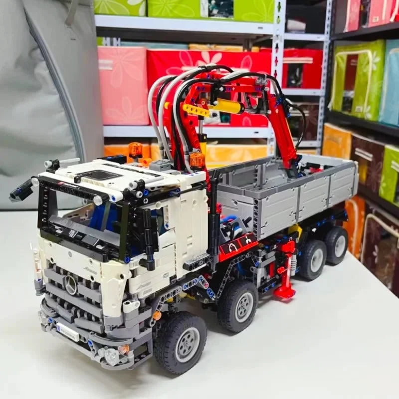 2926PCS Home Decor Assembly Building Blocks 42043 Sany Heavy Industry Long Wood Truck Crane Creative Model Toys Party Gifts