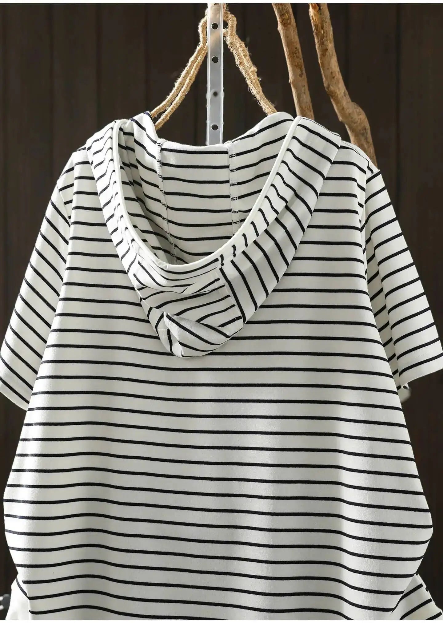 Short-sleeve Women T-shirt Summer 2026 Stylish New Trendy Loose Striped T-shirt ZF2132